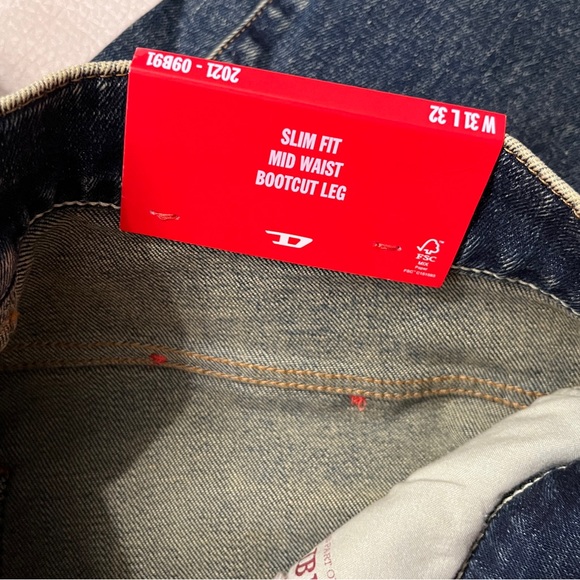 NWT - Diesel 2021 Mid Waist Slim Fit Bootcut Jeans - W31 L32 - Picture 13 of 15